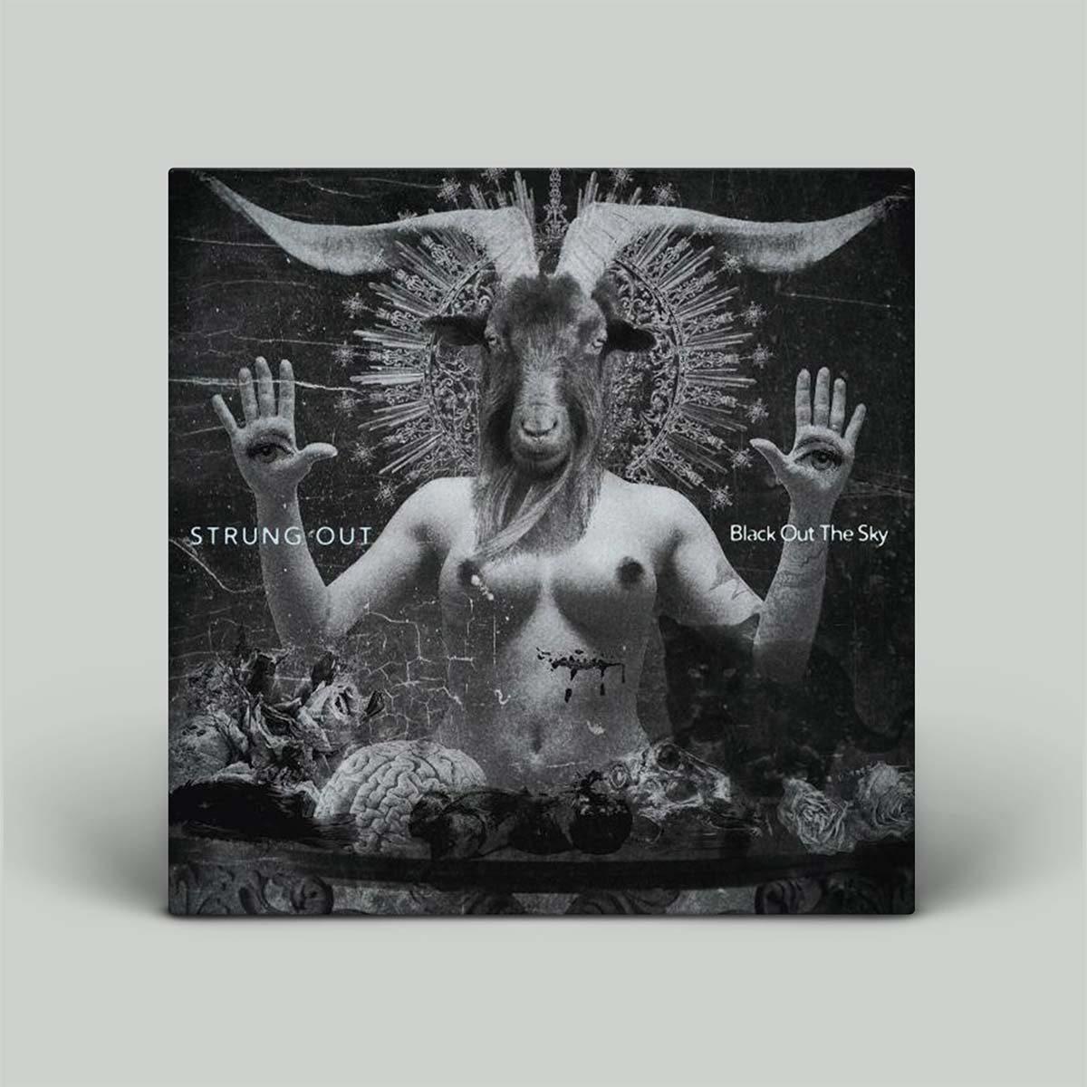 Strung Out - Black Out the Sky | Vinyl LP